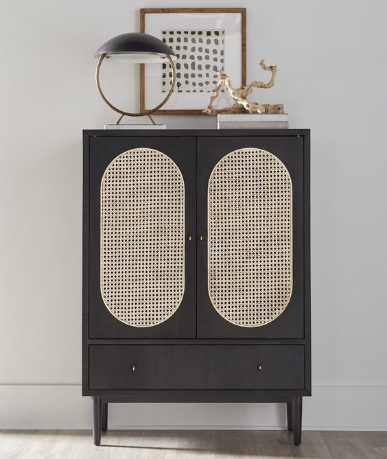 Kabinet Rotan Retro Kayu Mahoni Blacked