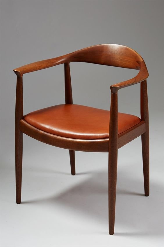 Kursi Makan Hans J Wegner Replika Kayu Jati Berkualitas