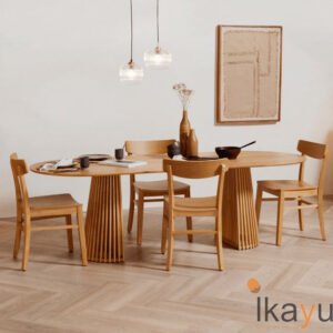 set kursi makan minimalis dengan desain kursi 4 yang natural